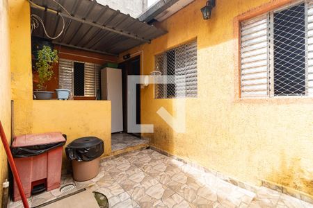 Casa à venda com 170m², 6 quartos e 2 vagas Casa à venda com 170m², 6 quartos e 2 vagasQuintal da Casa 3