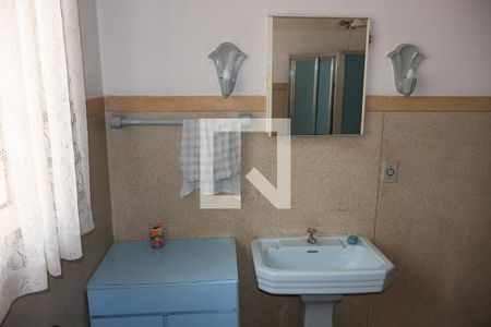 Casa à venda com 320m², 3 quartos e 6 vagas Casa à venda com 320m², 3 quartos e 6 vagasBanheiro - torneira