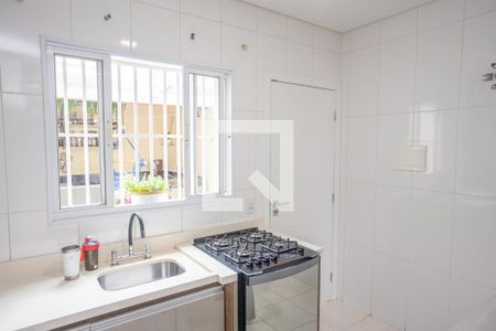 Casa à venda com 134m², 3 quartos e 4 vagas Casa à venda com 134m², 3 quartos e 4 vagasCozinha