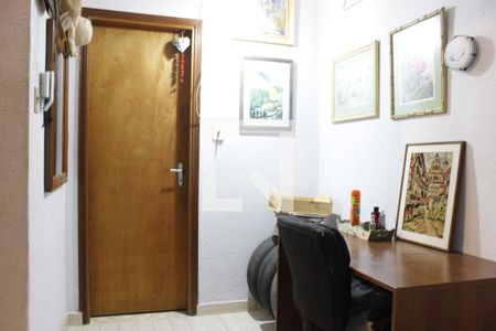 Casa à venda com 300m², 6 quartos e sem vagaCasa 2- Escritório-Hall dos Quartos