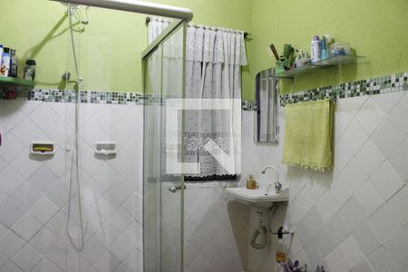 Casa à venda com 300m², 6 quartos e sem vagaCasa 2- Banheiro