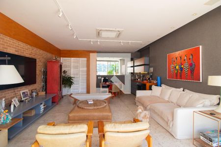 Apartamento à venda com 490m², 4 quartos e 4 vagas Apartamento à venda com 490m², 4 quartos e 4 vagasCobertura - Sala 2