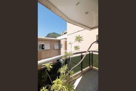 Apartamento à venda com 490m², 4 quartos e 4 vagas Apartamento à venda com 490m², 4 quartos e 4 vagasVaranda da Suíte 1