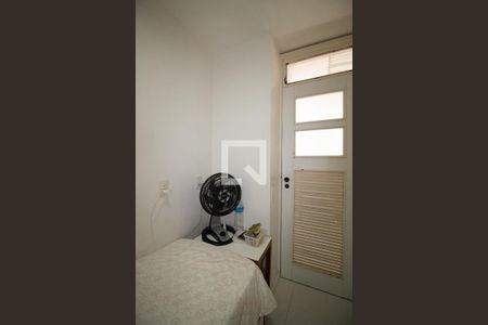 Apartamento à venda com 490m², 4 quartos e 4 vagas Apartamento à venda com 490m², 4 quartos e 4 vagasQuarto 1 da Área de serviço