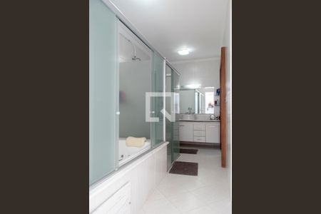 Casa à venda com 265m², 3 quartos e 3 vagas Casa à venda com 265m², 3 quartos e 3 vagasBanheiro Quarto 3