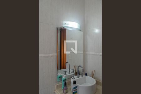 Casa à venda com 265m², 3 quartos e 3 vagas Casa à venda com 265m², 3 quartos e 3 vagasBanheiro Quarto 1