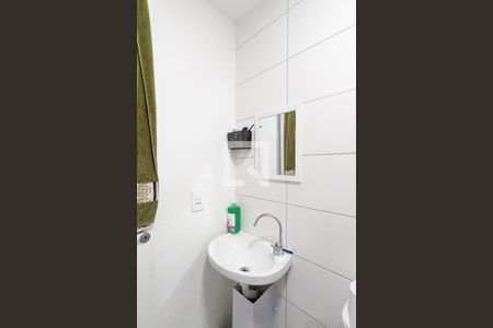Apartamento para alugar com 41m², 2 quartos e 1 vaga Apartamento para alugar com 41m², 2 quartos e 1 vagaBanheiro