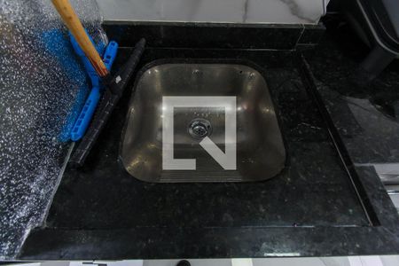 Apartamento à venda com 75m², 2 quartos e 1 vagaÁrea de Serviço