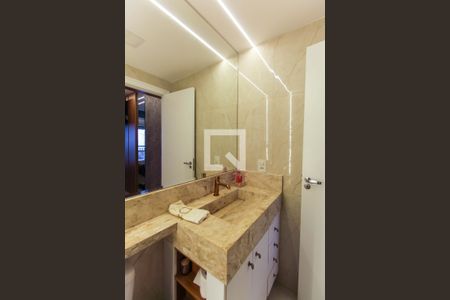 Apartamento à venda com 75m², 2 quartos e 1 vagaBanheiro da Suíte 2