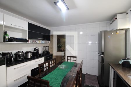 Casa à venda com 250m², 3 quartos e 2 vagasCozinha