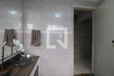 Casa à venda com 250m², 3 quartos e 2 vagasBanheiro