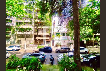 Casa à venda com 220m², 5 quartos e 1 vagaQuarto 1 vista