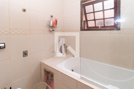 Casa à venda com 270m², 5 quartos e 2 vagasBanheiro da Suíte 3