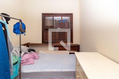 Casa à venda com 270m², 5 quartos e 2 vagasQuarto 2 (Suíte 2)