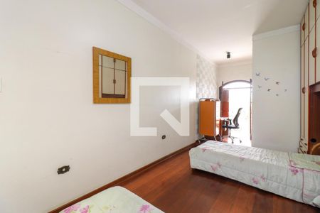 Casa à venda com 280m², 4 quartos e 3 vagasSuíte 2