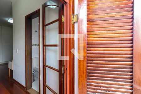 Casa à venda com 280m², 4 quartos e 3 vagasVaranda da Suíte 1