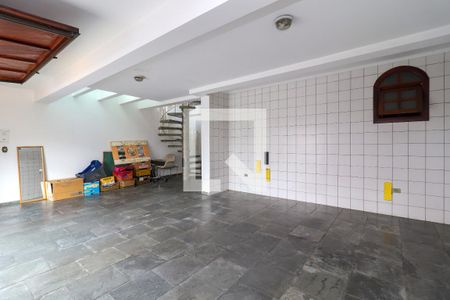 Casa à venda com 280m², 4 quartos e 3 vagasGaragem