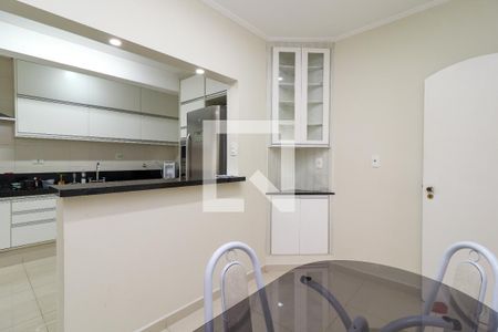 Casa à venda com 280m², 4 quartos e 3 vagasCopa