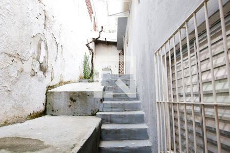 Casa à venda com 120m², 1 quarto e 2 vagas Casa à venda com 120m², 1 quarto e 2 vagasQuintal