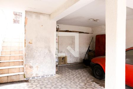 Casa à venda com 120m², 1 quarto e 2 vagas Casa à venda com 120m², 1 quarto e 2 vagasGaragem