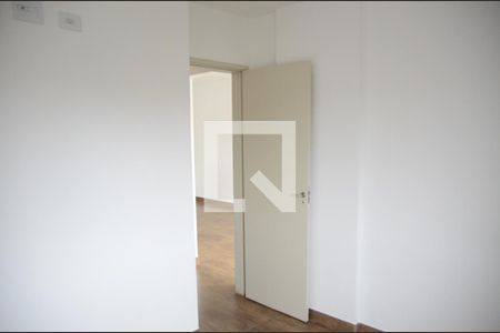 Quarto 1 de apartamento para alugar com 2 quartos, 50m² em Padroeira, Osasco