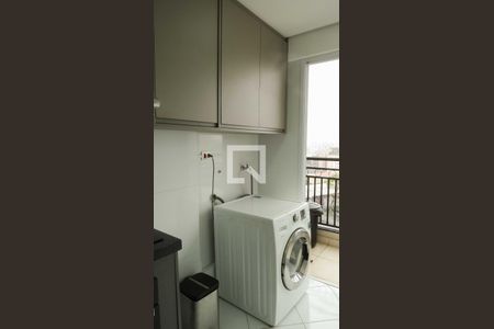 Apartamento à venda com 73m², 3 quartos e 2 vagas Apartamento à venda com 73m², 3 quartos e 2 vagasÁrea de Serviço