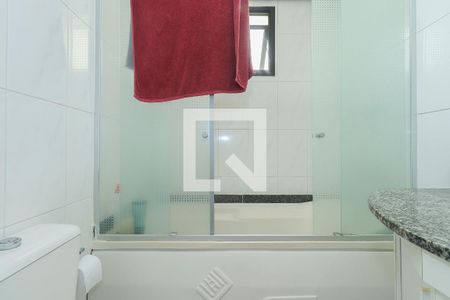 Apartamento à venda com 130m², 3 quartos e 3 vagasBanheiro da Suíte 2