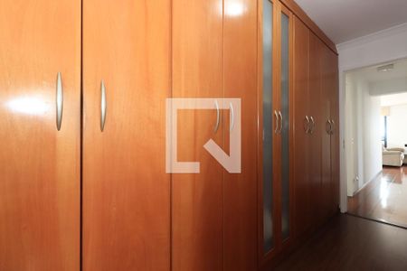 Apartamento à venda com 130m², 3 quartos e 3 vagasSuíte 2