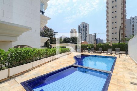 Apartamento à venda com 130m², 3 quartos e 3 vagasÁrea comum - Piscina