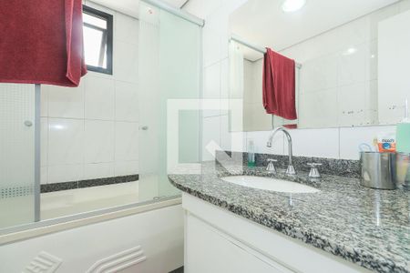 Apartamento à venda com 130m², 3 quartos e 3 vagasBanheiro da Suíte 2