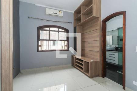 Suíte de casa à venda com 4 quartos, 190m² em Cambuci, São Paulo