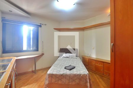 Apartamento à venda com 245m², 4 quartos e 4 vagasQuarto 2