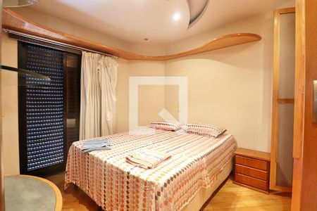 Apartamento à venda com 245m², 4 quartos e 4 vagasQuarto 3 - Suíte
