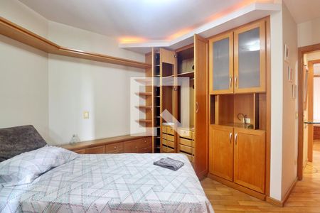 Apartamento à venda com 245m², 4 quartos e 4 vagasQuarto 2
