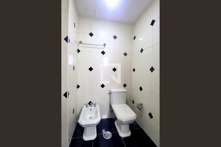 Apartamento à venda com 245m², 4 quartos e 4 vagasBanheiro do Quarto 1 - Suíte