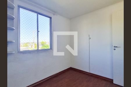 Quarto 2 de apartamento à venda com 2 quartos, 70m² em Rubem Berta, Porto Alegre