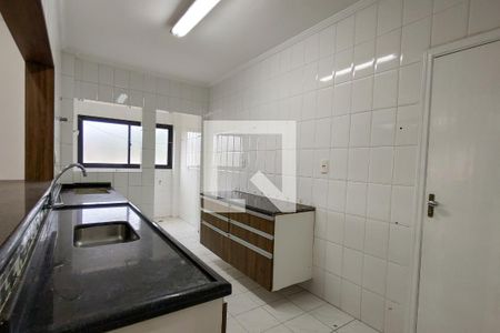 Apartamento para alugar com 111m², 3 quartos e 1 vaga Apartamento para alugar com 111m², 3 quartos e 1 vagaCozinha