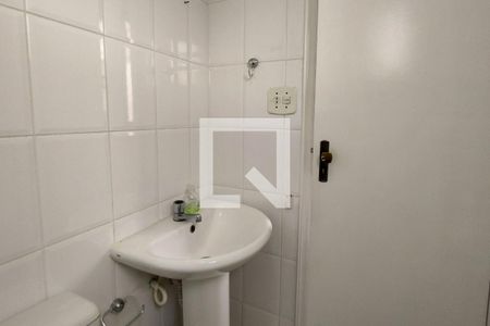 Apartamento para alugar com 111m², 3 quartos e 1 vaga Apartamento para alugar com 111m², 3 quartos e 1 vagaBanheiro da Suíte 2