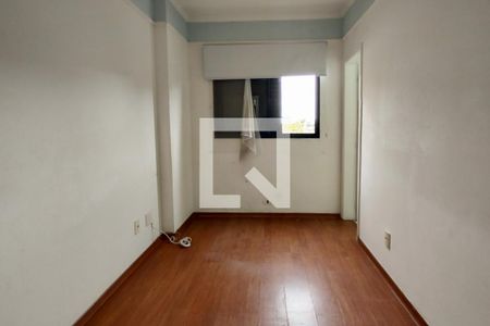 Apartamento para alugar com 111m², 3 quartos e 1 vaga Apartamento para alugar com 111m², 3 quartos e 1 vagaSuíte 2