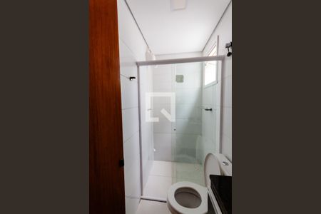 Banheiro de apartamento para alugar com 2 quartos, 80m² em Parque Erasmo Assunção, Santo André