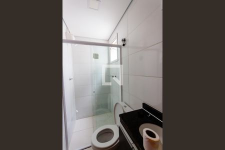 Banheiro de apartamento para alugar com 2 quartos, 80m² em Parque Erasmo Assunção, Santo André