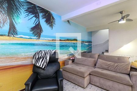 Sala de Estar de casa para alugar com 3 quartos, 300m² em Parada Inglesa, São Paulo