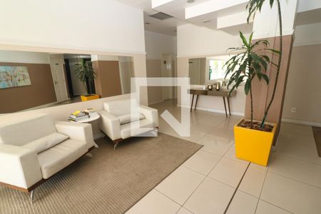 Apartamento à venda com 75m², 3 quartos e 2 vagasHall de entrada