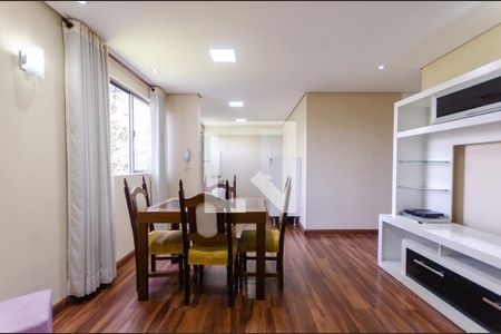 Sala de apartamento para alugar com 2 quartos, 70m² em Jardim Íris, São Paulo