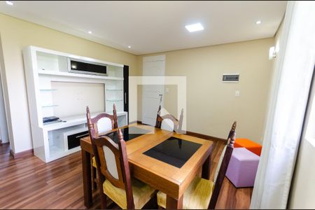 Sala de apartamento para alugar com 2 quartos, 70m² em Jardim Íris, São Paulo