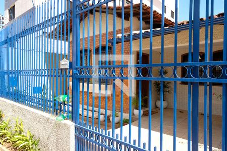 Casa à venda com 255m², 4 quartos e sem vaga Casa à venda com 255m², 4 quartos e sem vagaÁrea comum