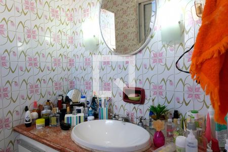 Casa à venda com 255m², 4 quartos e sem vaga Casa à venda com 255m², 4 quartos e sem vagaBanheiro