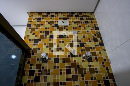 Apartamento à venda com 91m², 2 quartos e 2 vagasBanheiro do quarto 1