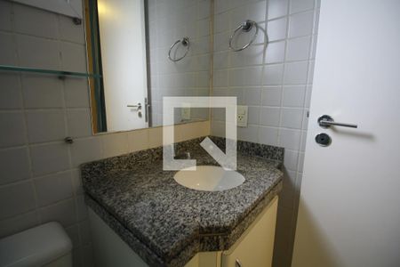 Apartamento à venda com 32m², 1 quarto e 1 vagaBanheiro