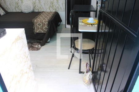 Studio  de kitnet/studio para alugar com 1 quarto, 27m² em Jardim Santa Edwirges, Guarulhos